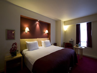 Kensington Close Hotel -  - 